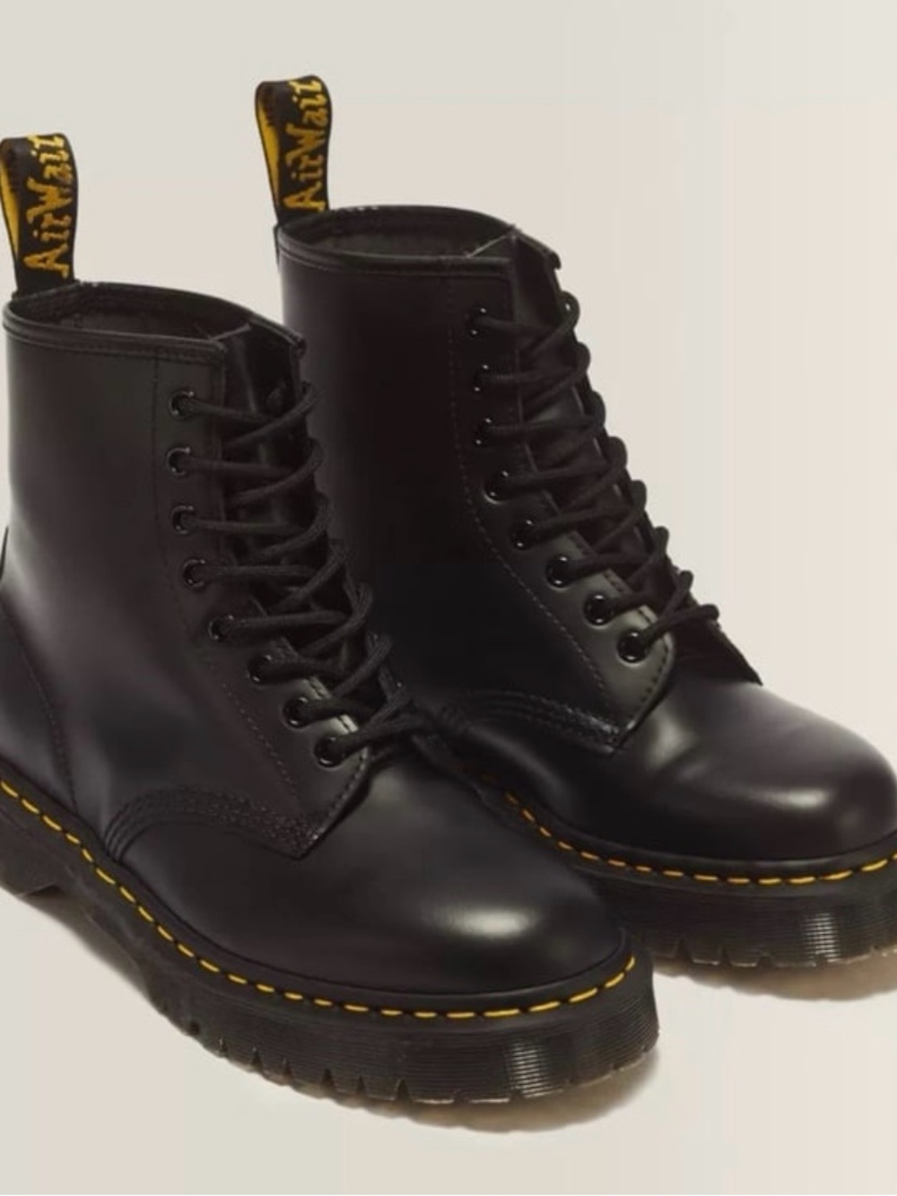 Doc Martens 1460 BEX SMOOTH LEATHER PLATFORM BOOTS size 7M